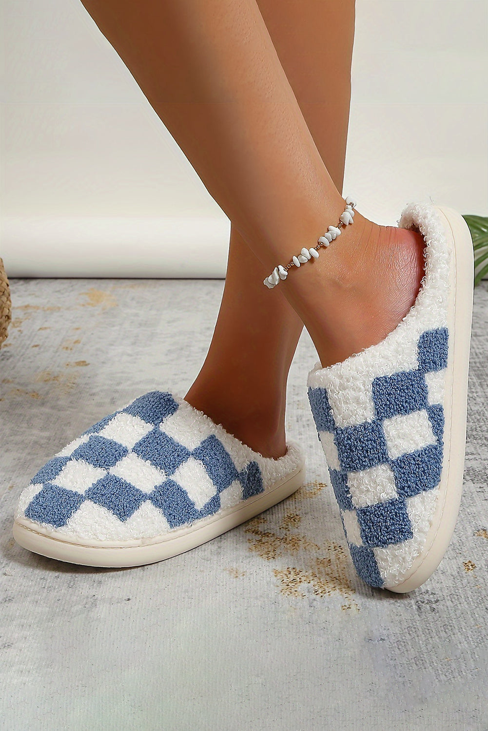 Black Checkered Print Fuzzy Slip On Winter Slippers